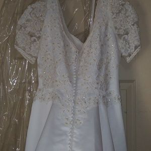 Wedding dress